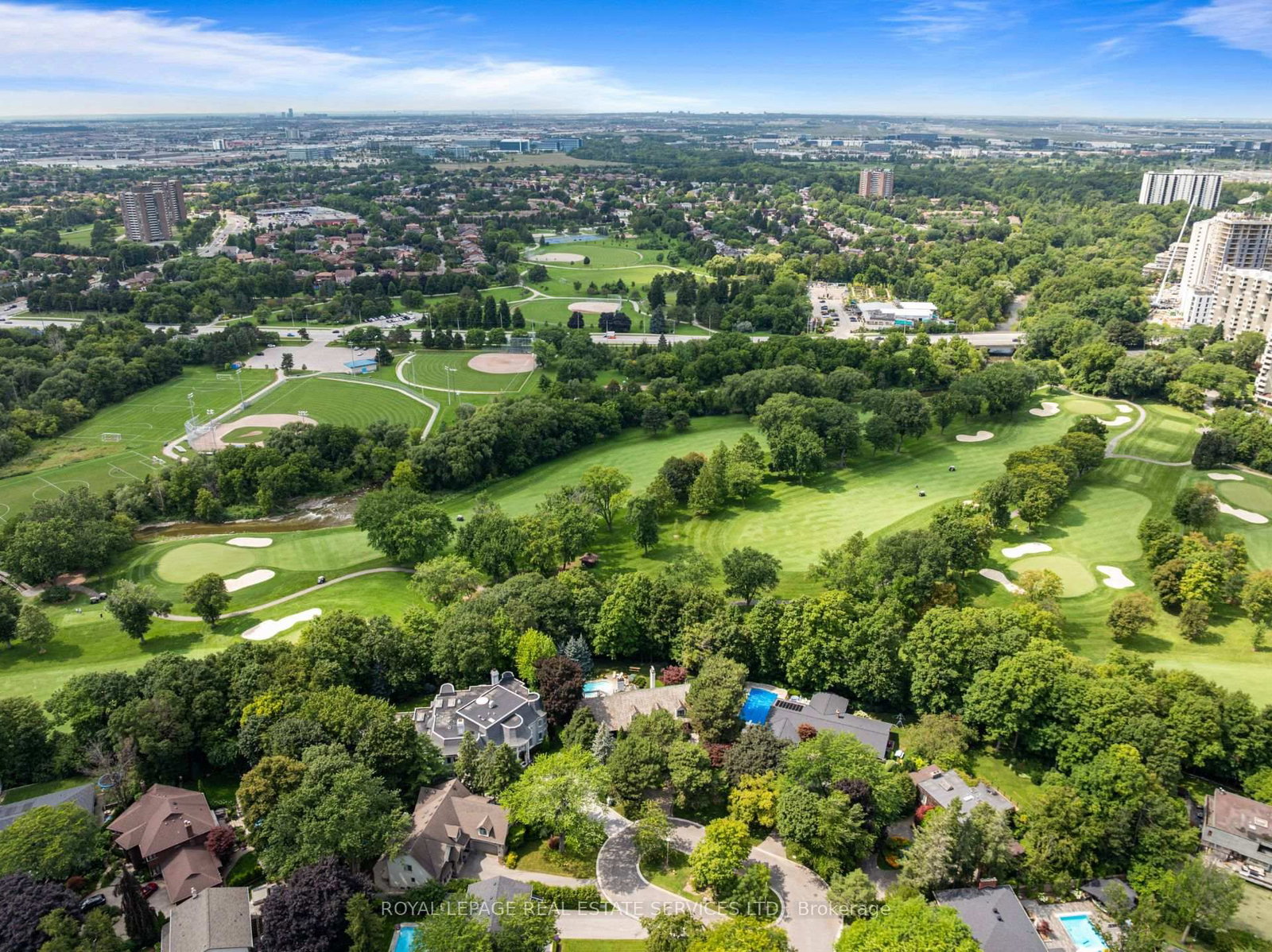 7 The Green Pines, Toronto — 49