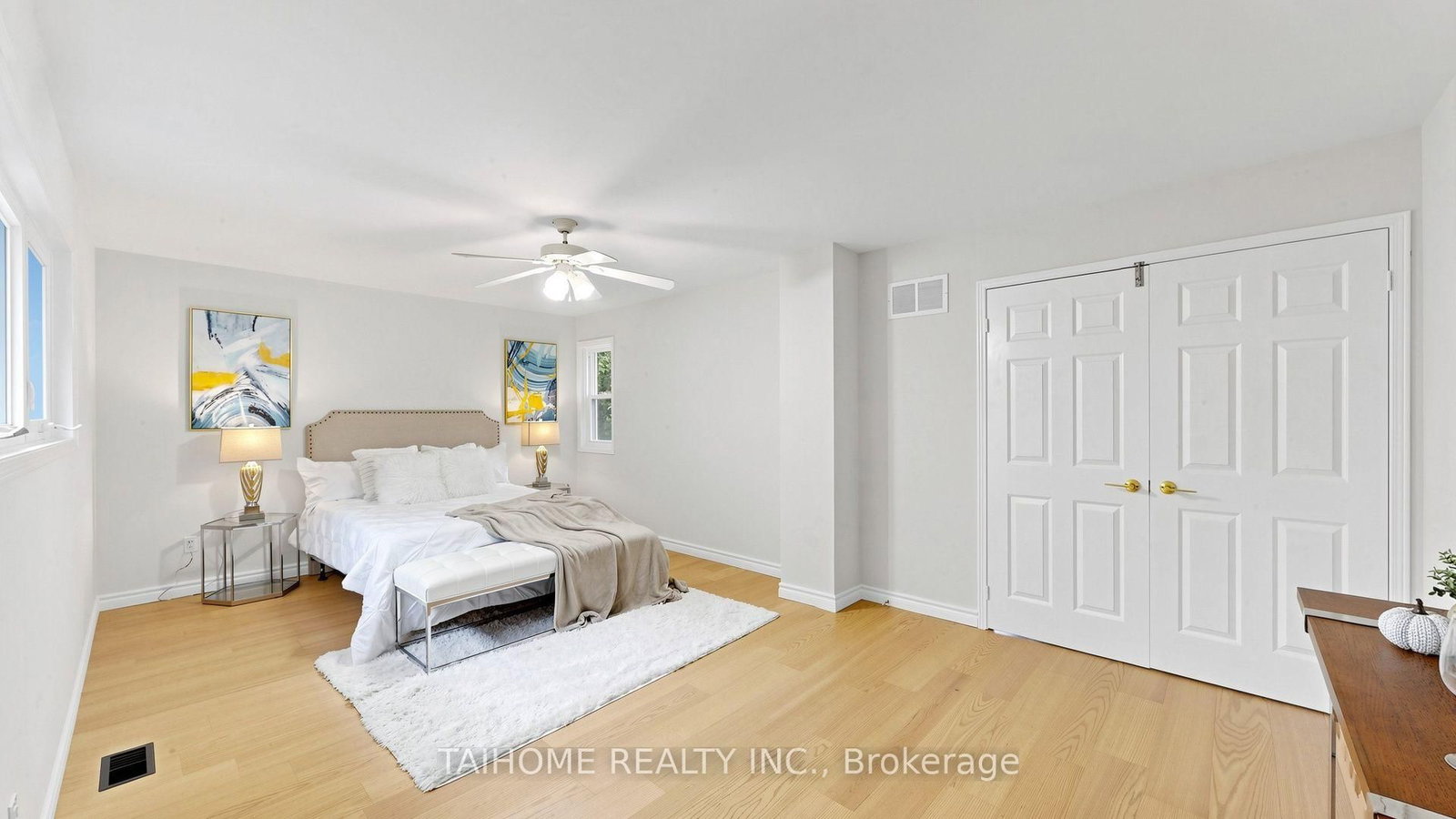 3573 Colonial Dr, Mississauga — 23