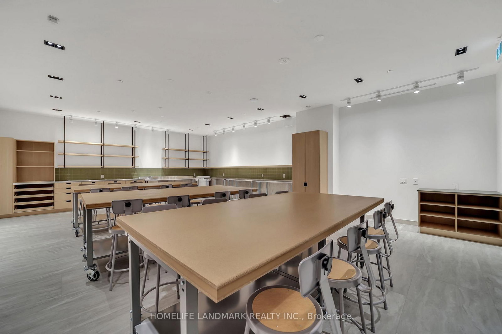 905-2485 Eglinton Ave, Mississauga — 27