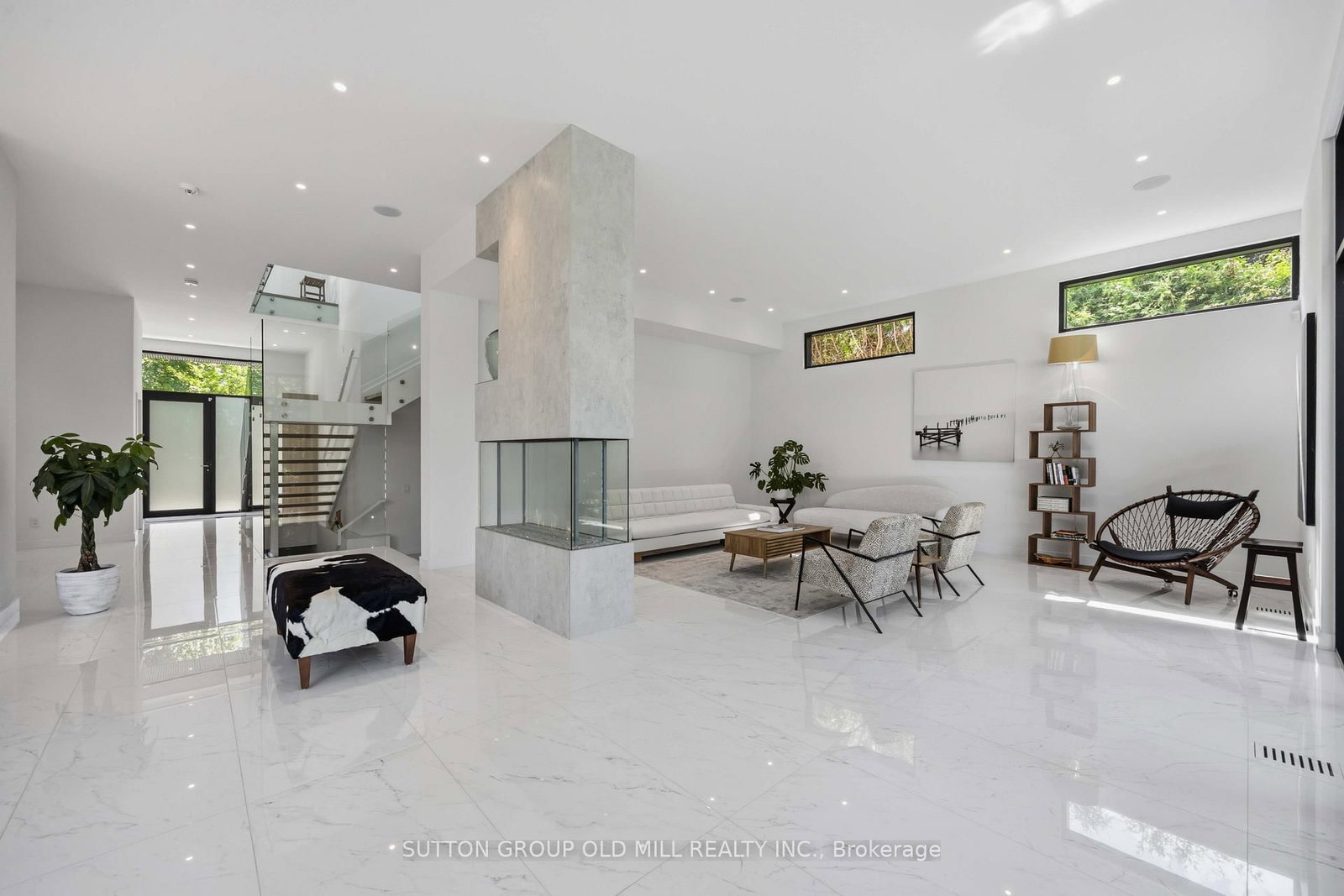 18 Herne Hill, Toronto — 18
