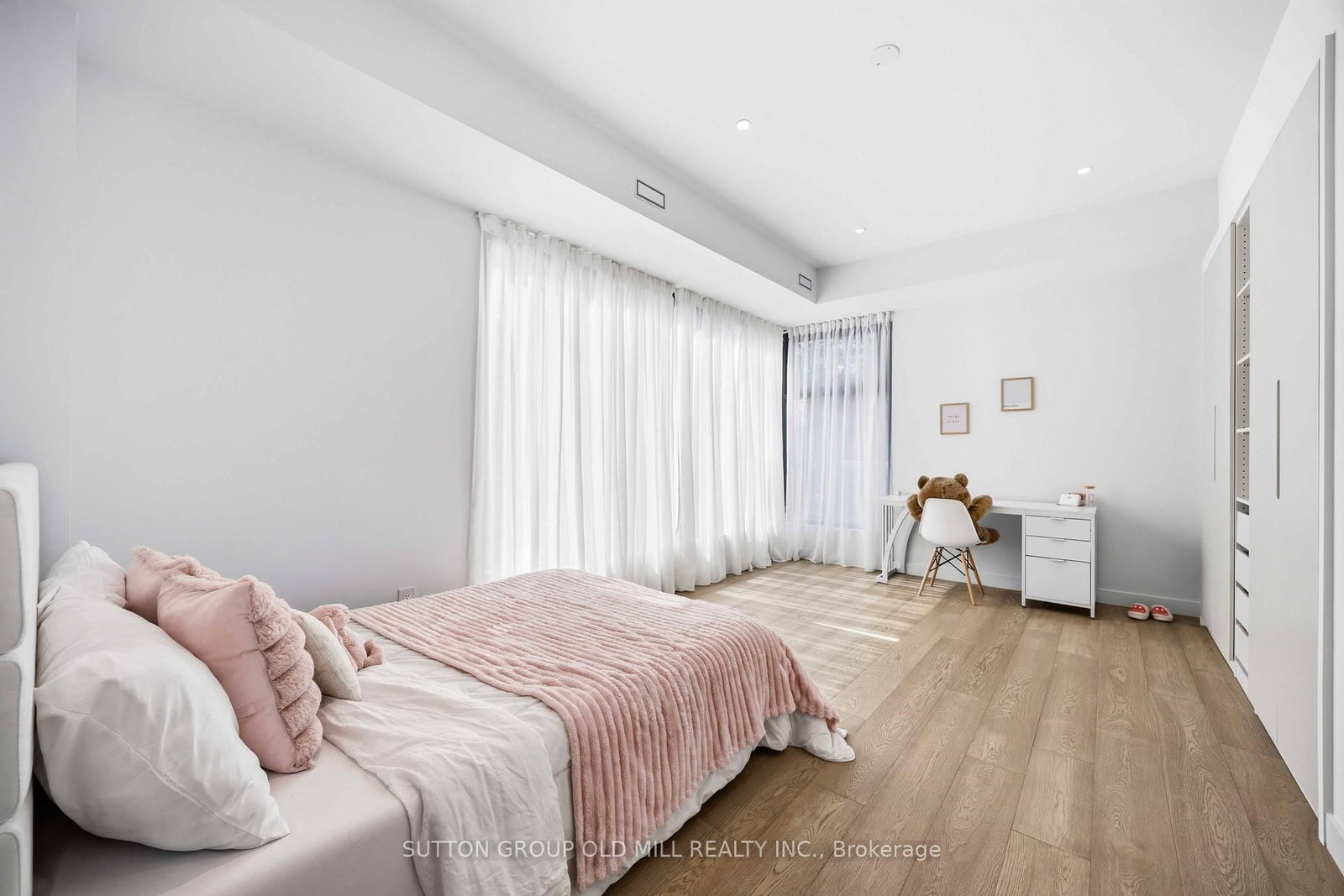 18 Herne Hill, Toronto — 31