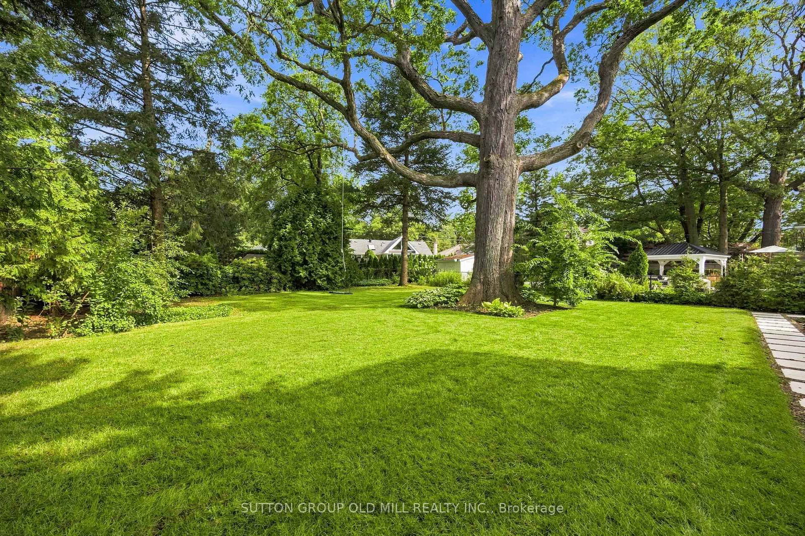 18 Herne Hill, Toronto — 46