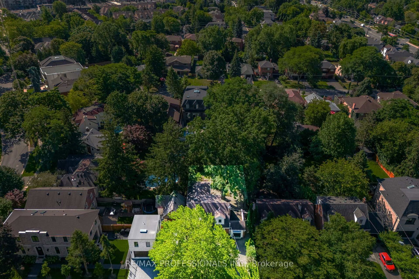 29 Mattice Rd, Toronto — 2