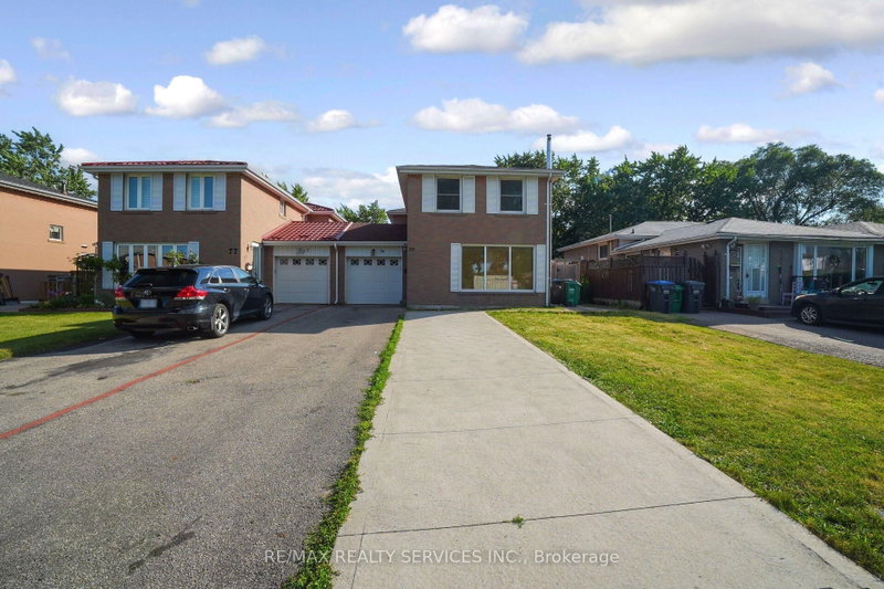 79 Cloverdale Dr - Photo 2