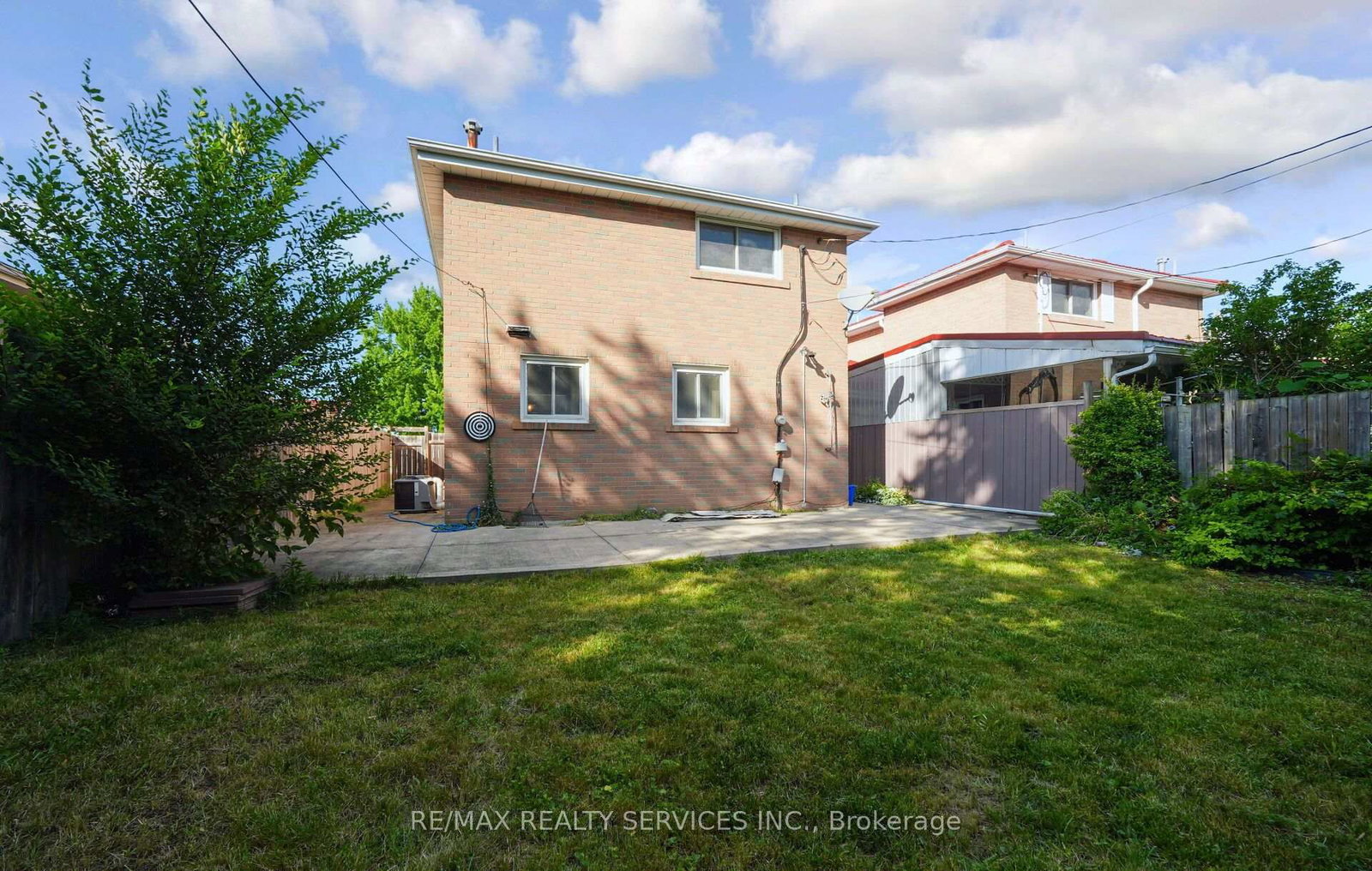 79 Cloverdale Dr, Brampton — 37