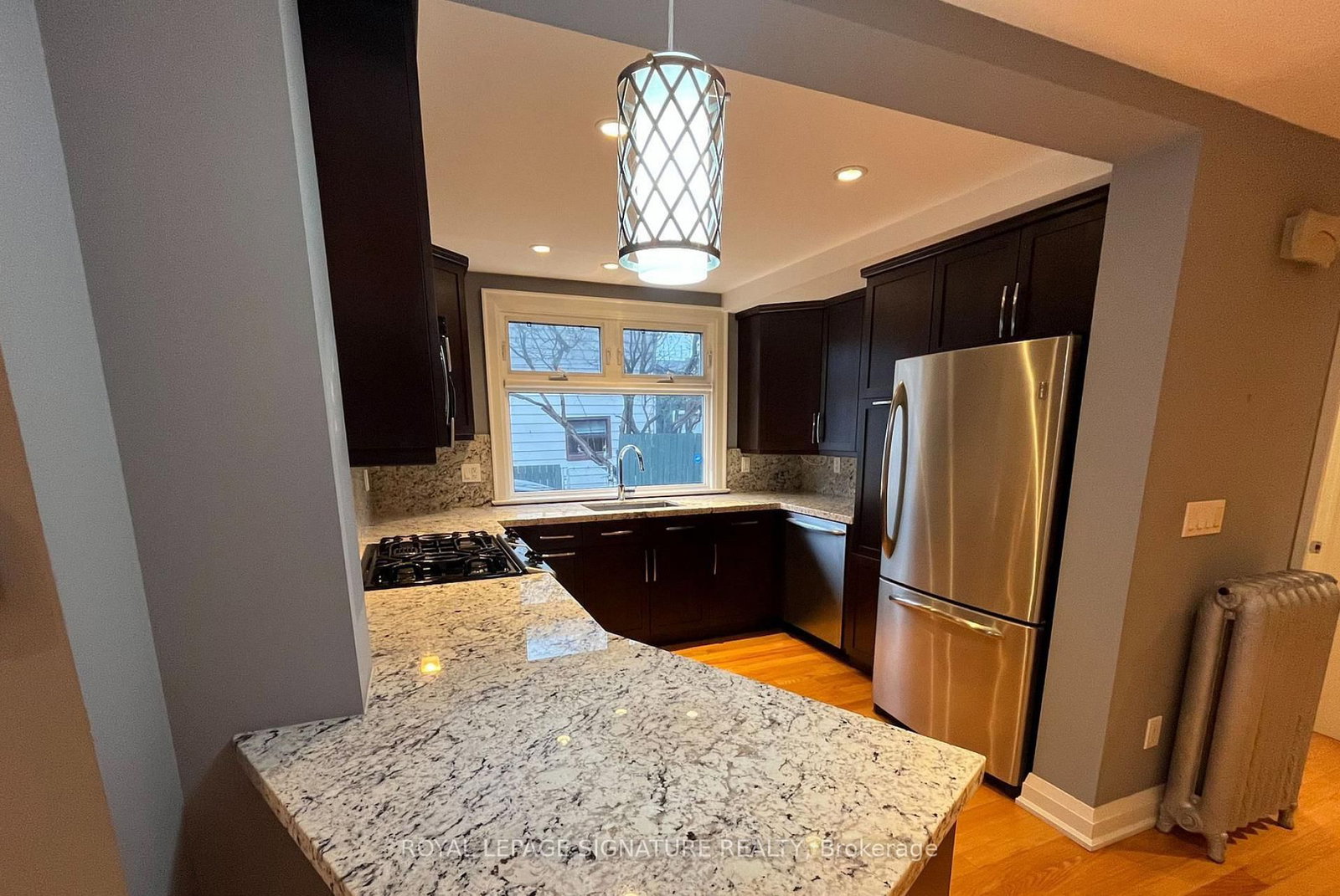 23 Abbs St, Toronto — 17