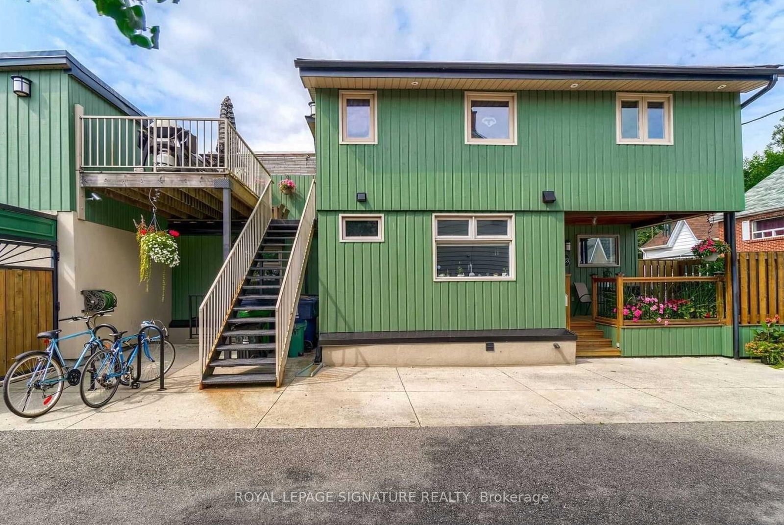 23 Abbs St, Toronto — 34