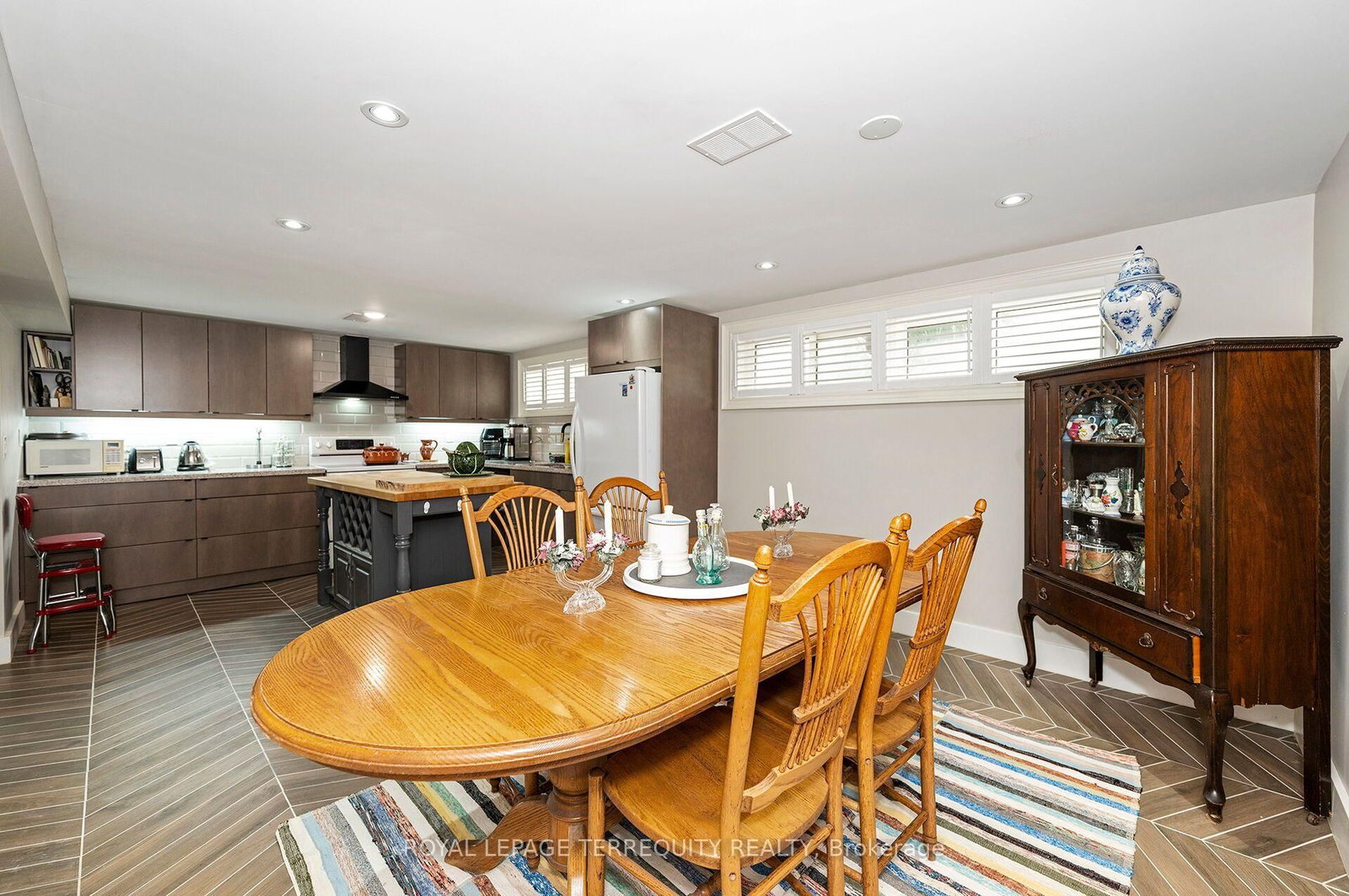120 Falstaff Ave, Toronto — 22
