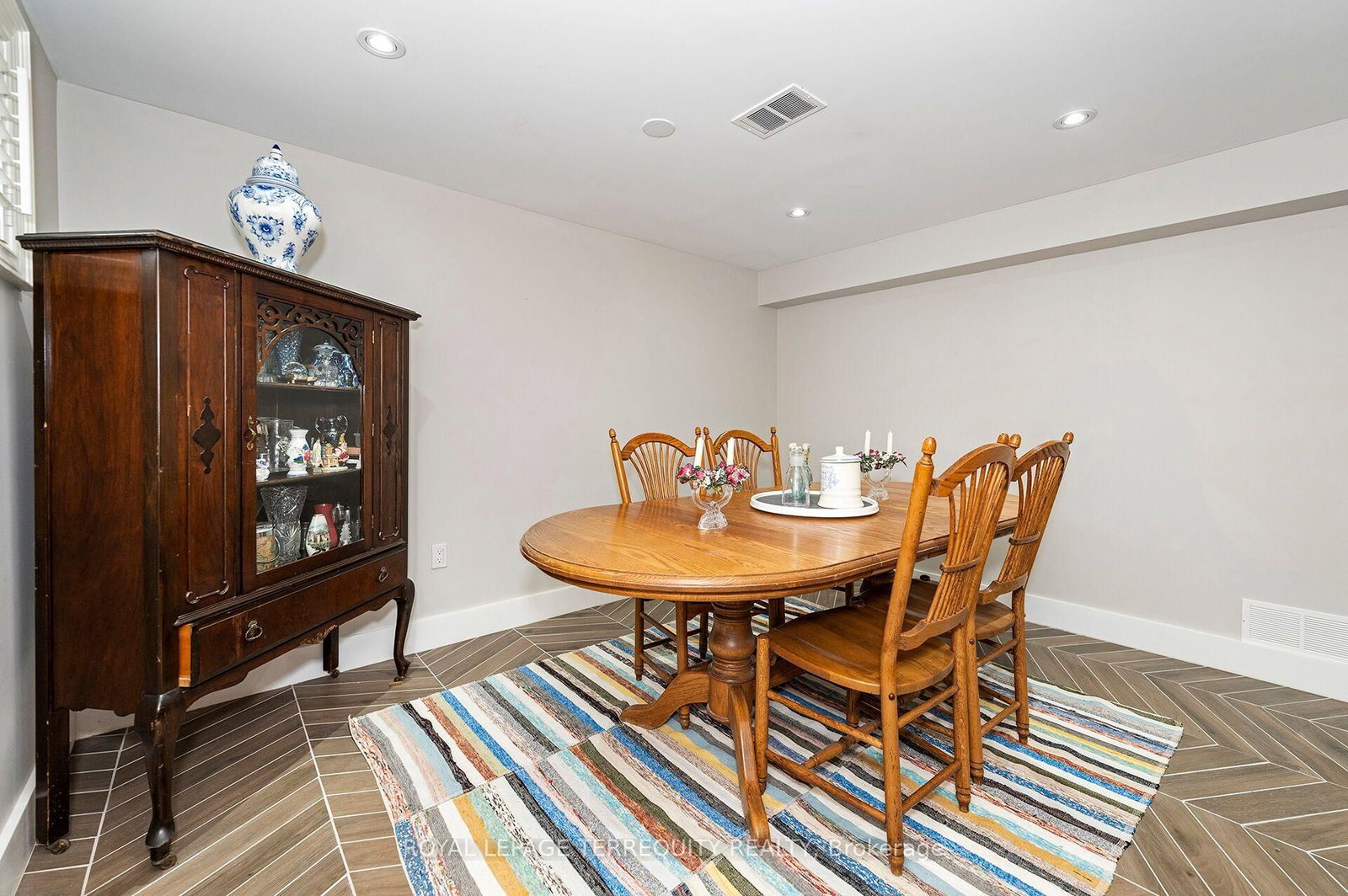 120 Falstaff Ave, Toronto — 23