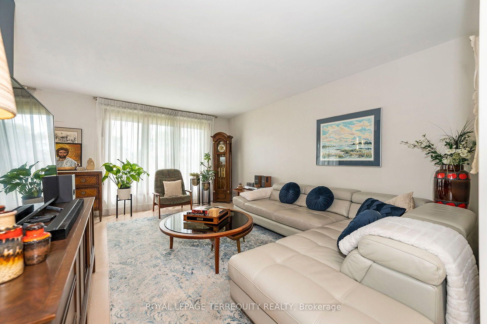 120 Falstaff Ave, Toronto — 3