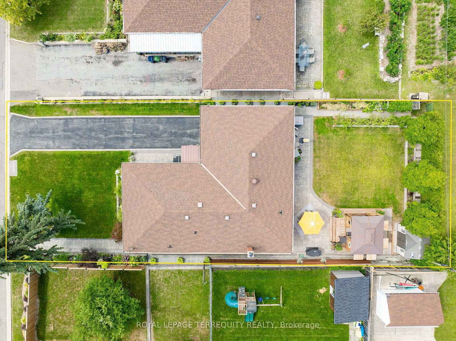 120 Falstaff Ave, Toronto — 37