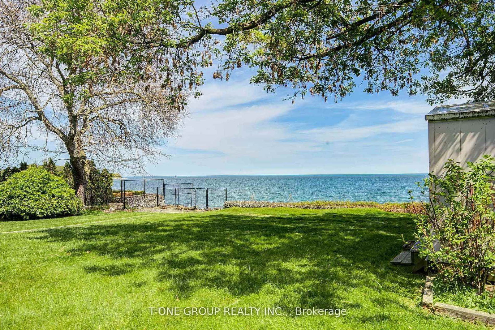 120 Cumberland Dr, Mississauga — 25
