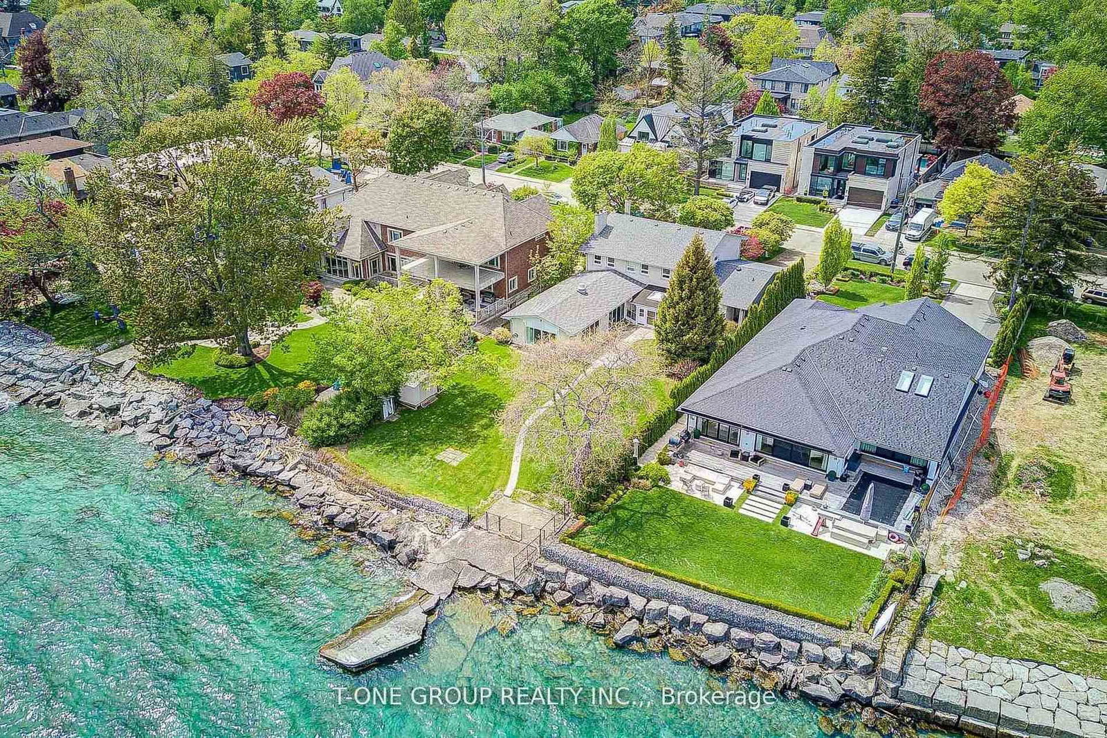 120 Cumberland Dr, Mississauga — 9