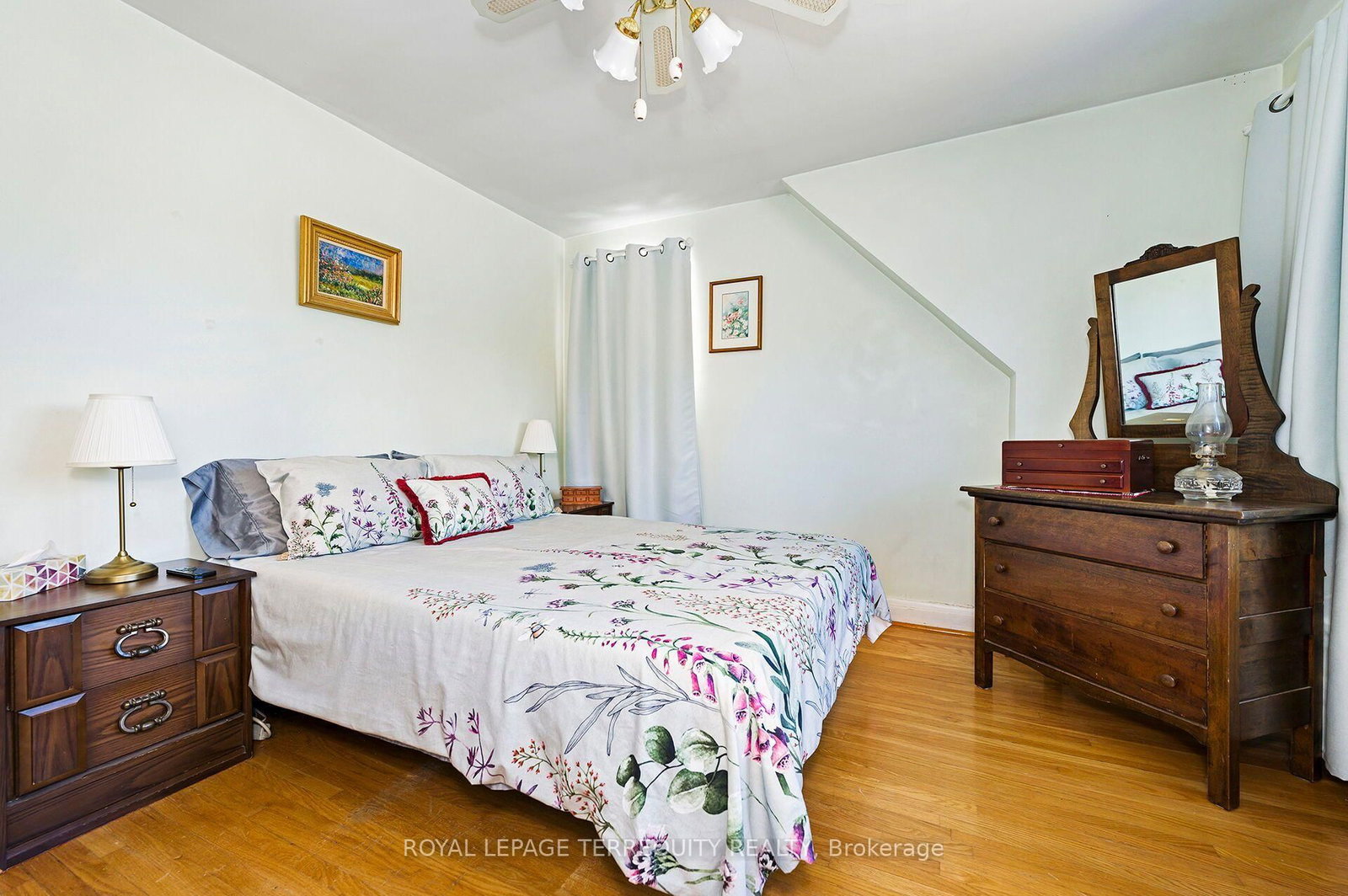 2307 Lawrence Ave, Toronto — 13