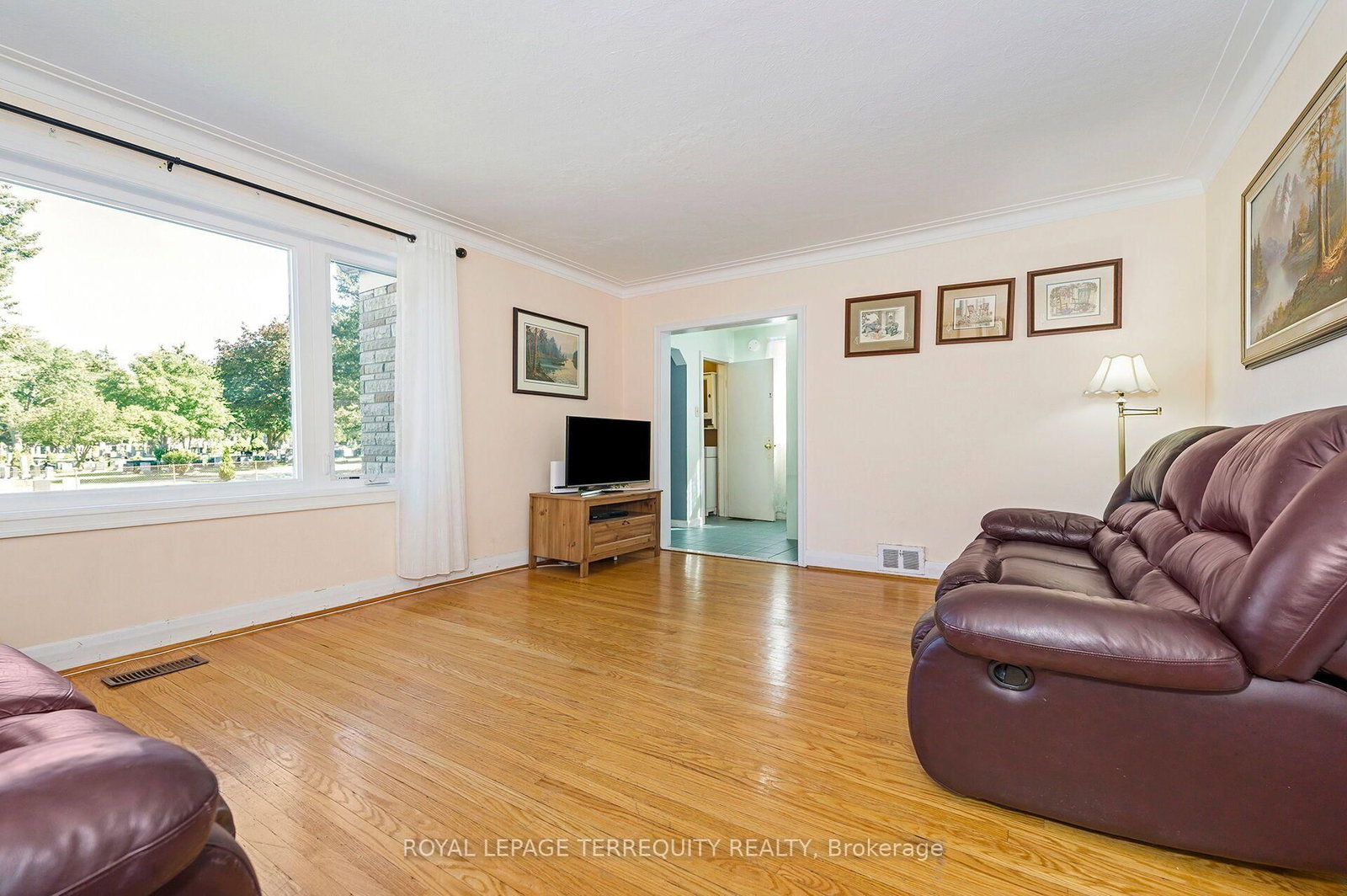 2307 Lawrence Ave, Toronto — 3
