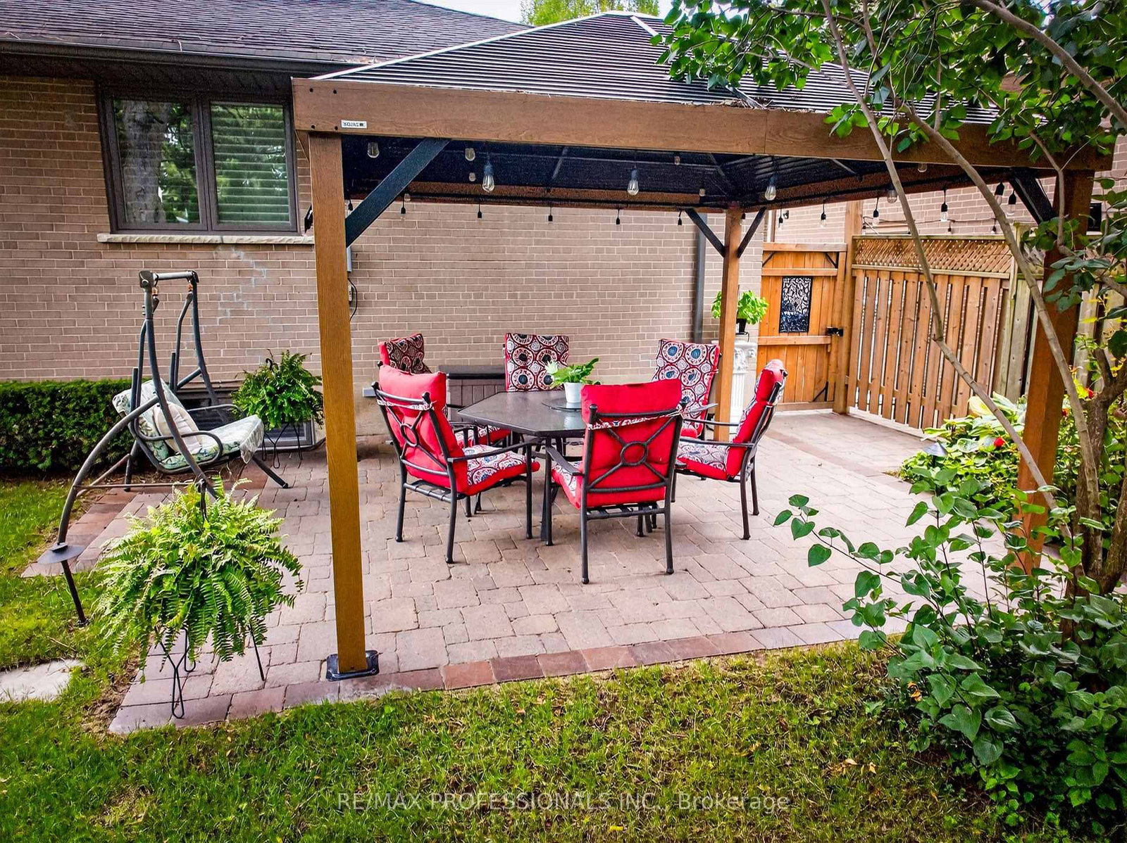 57 Merrygale Cres, Toronto — 50