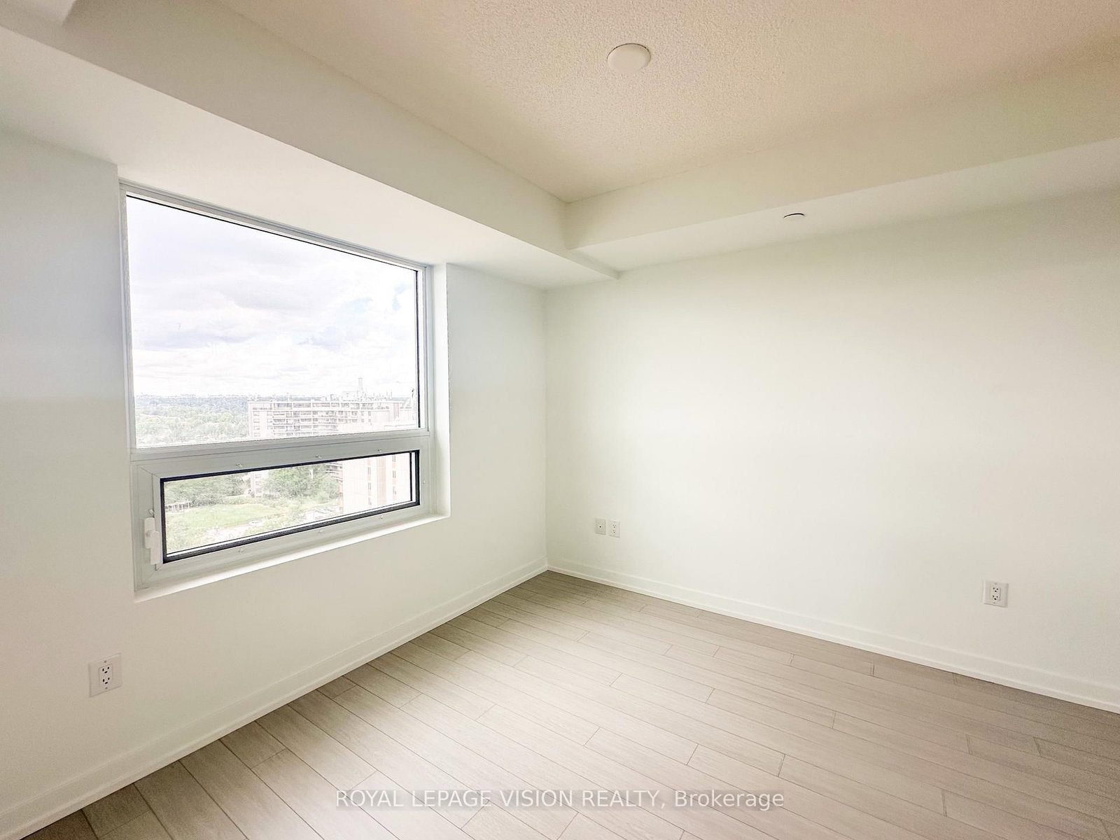 1411-4010 Eglinton Ave, Toronto — 4