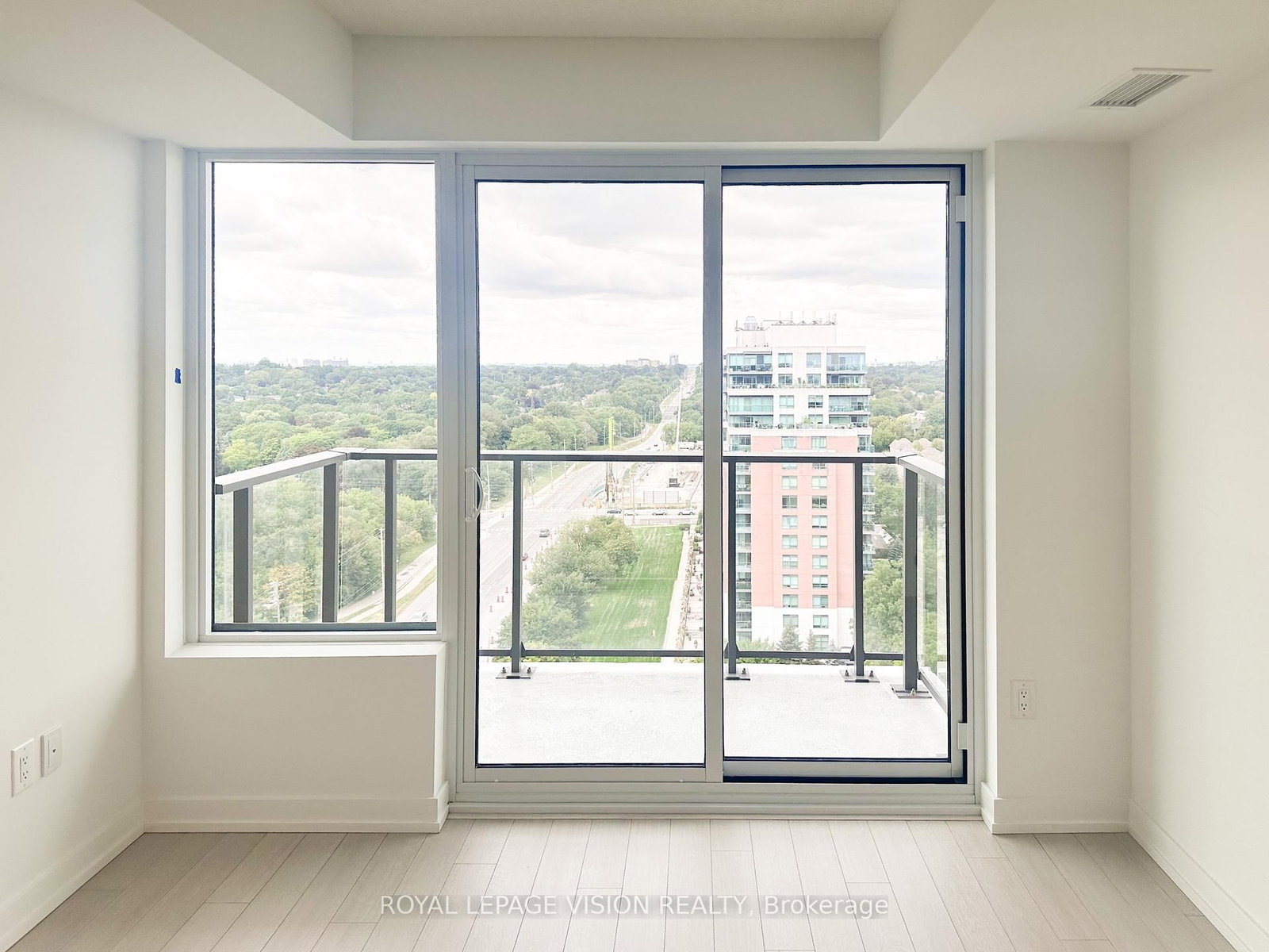 1411-4010 Eglinton Ave, Toronto — 6