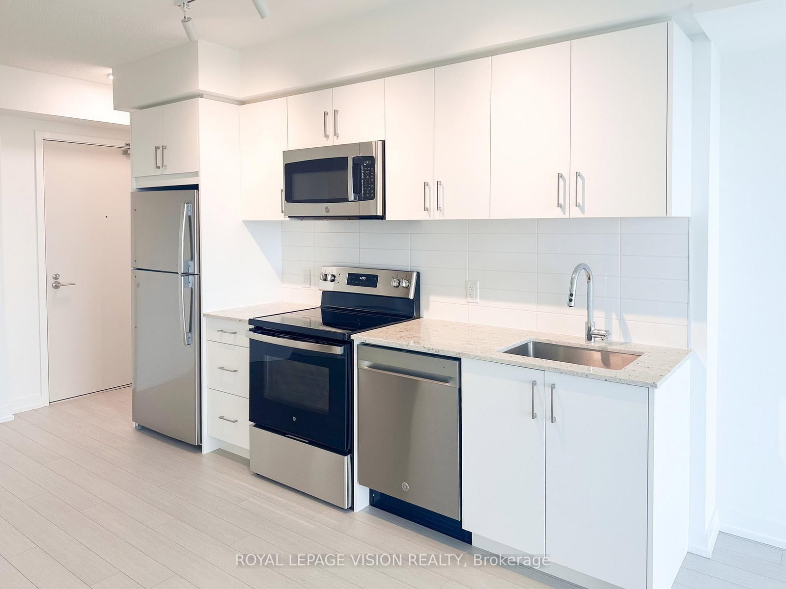 1411-4010 Eglinton Ave, Toronto — 7