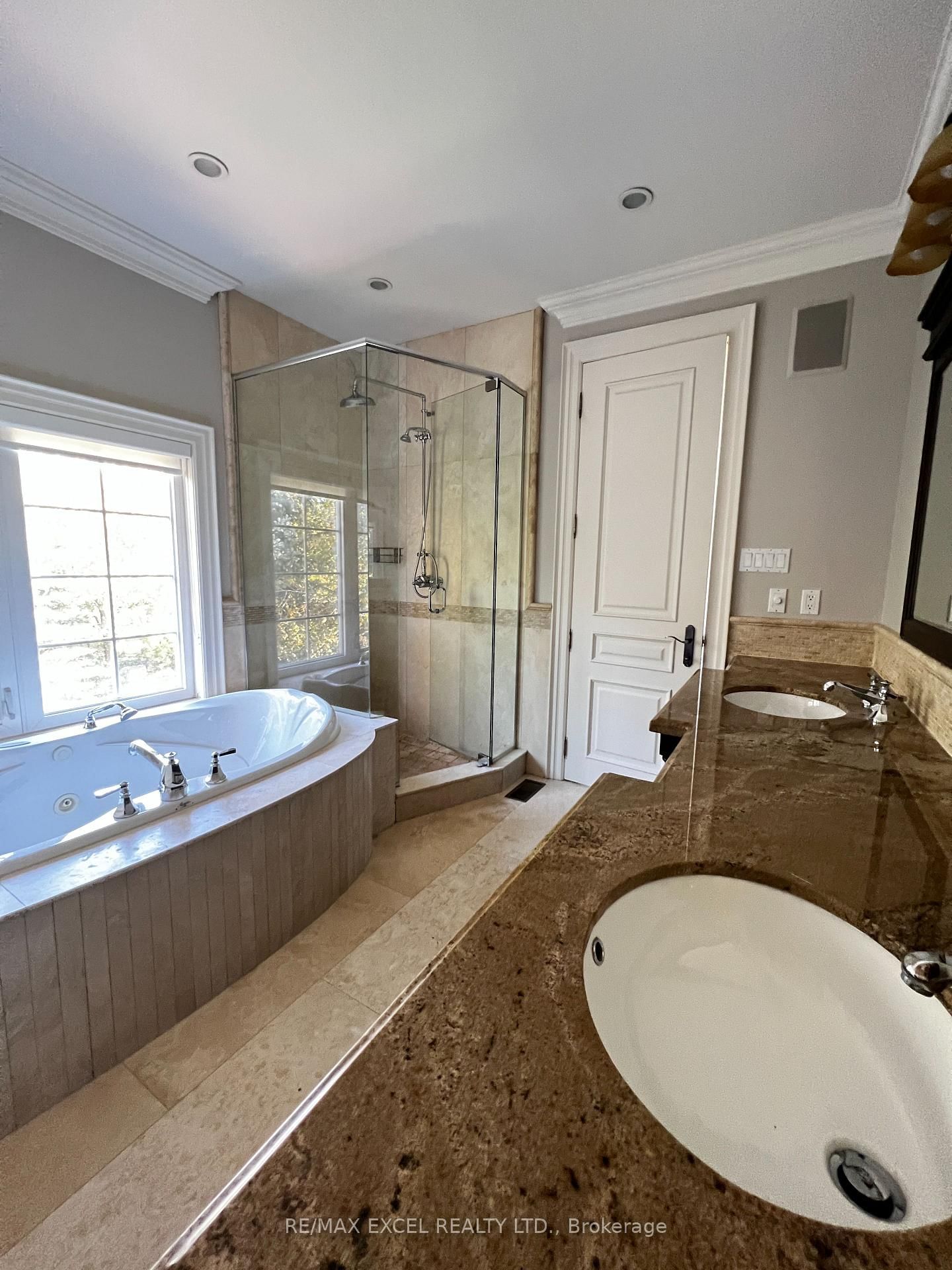 1205 Streambank Dr, Mississauga — 17