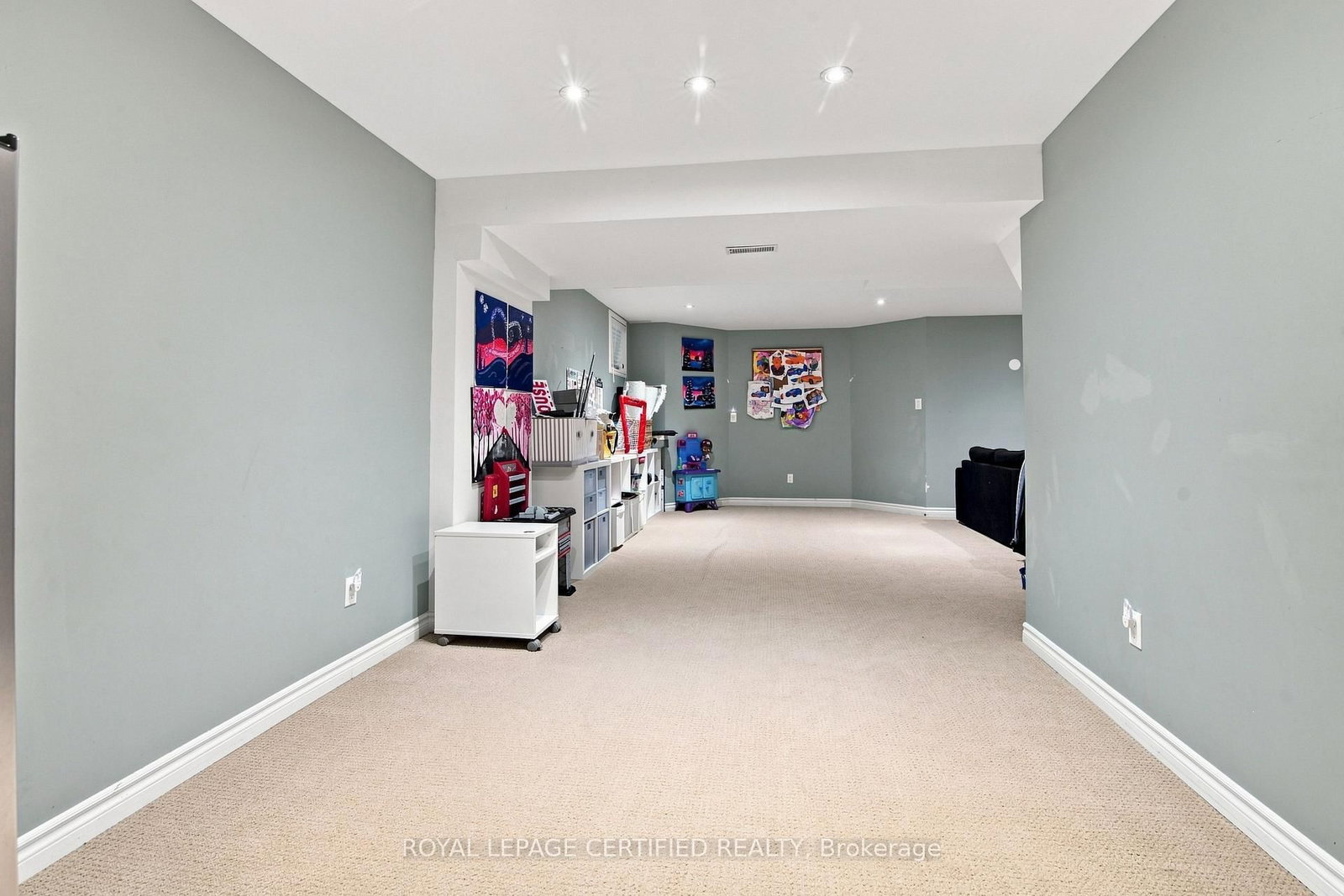 146 Willet Terr, Milton — 35