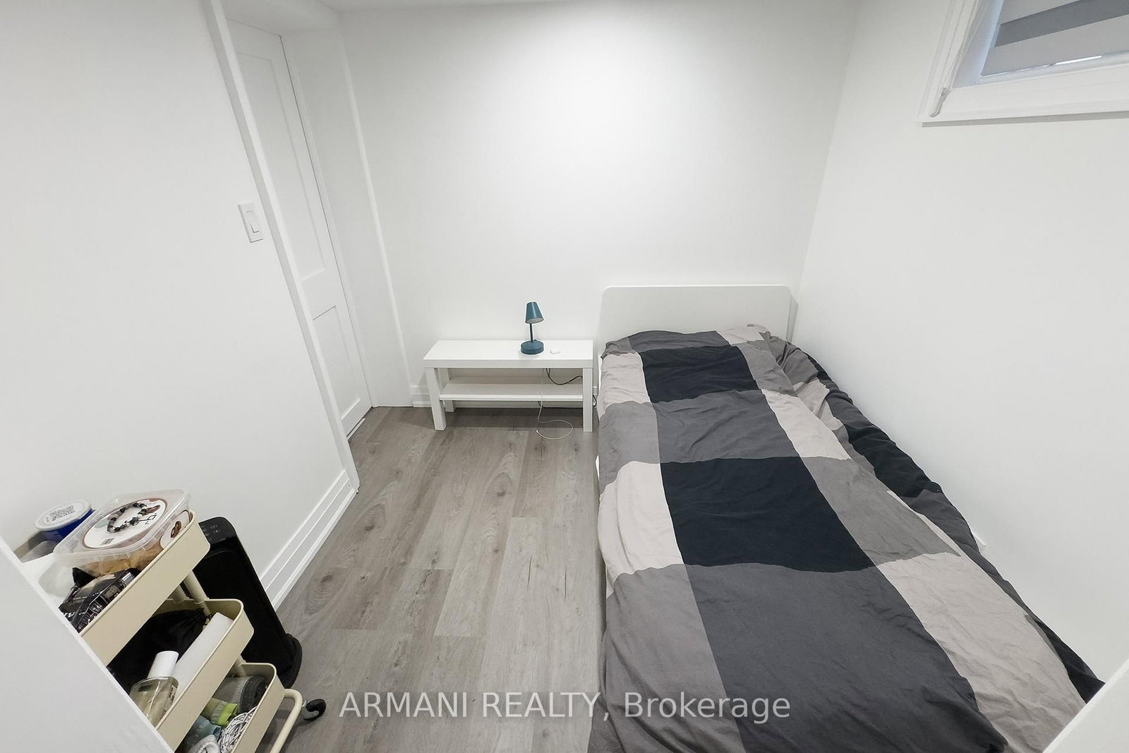 Basement-97 Cuffley Cres, Toronto — 17
