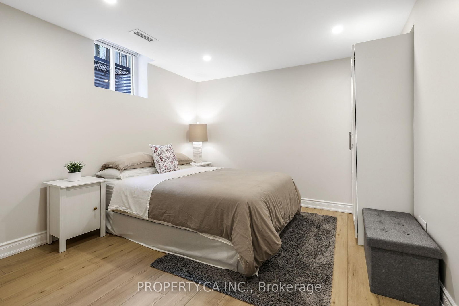 Lower-891 Willowbank Tr, Mississauga — 14