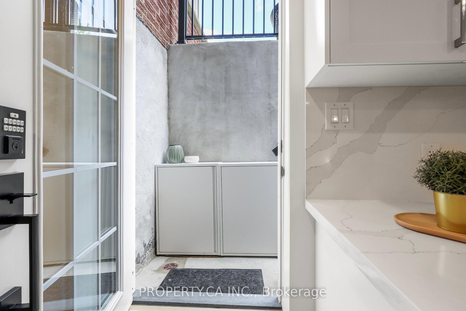 Lower-891 Willowbank Tr, Mississauga — 4