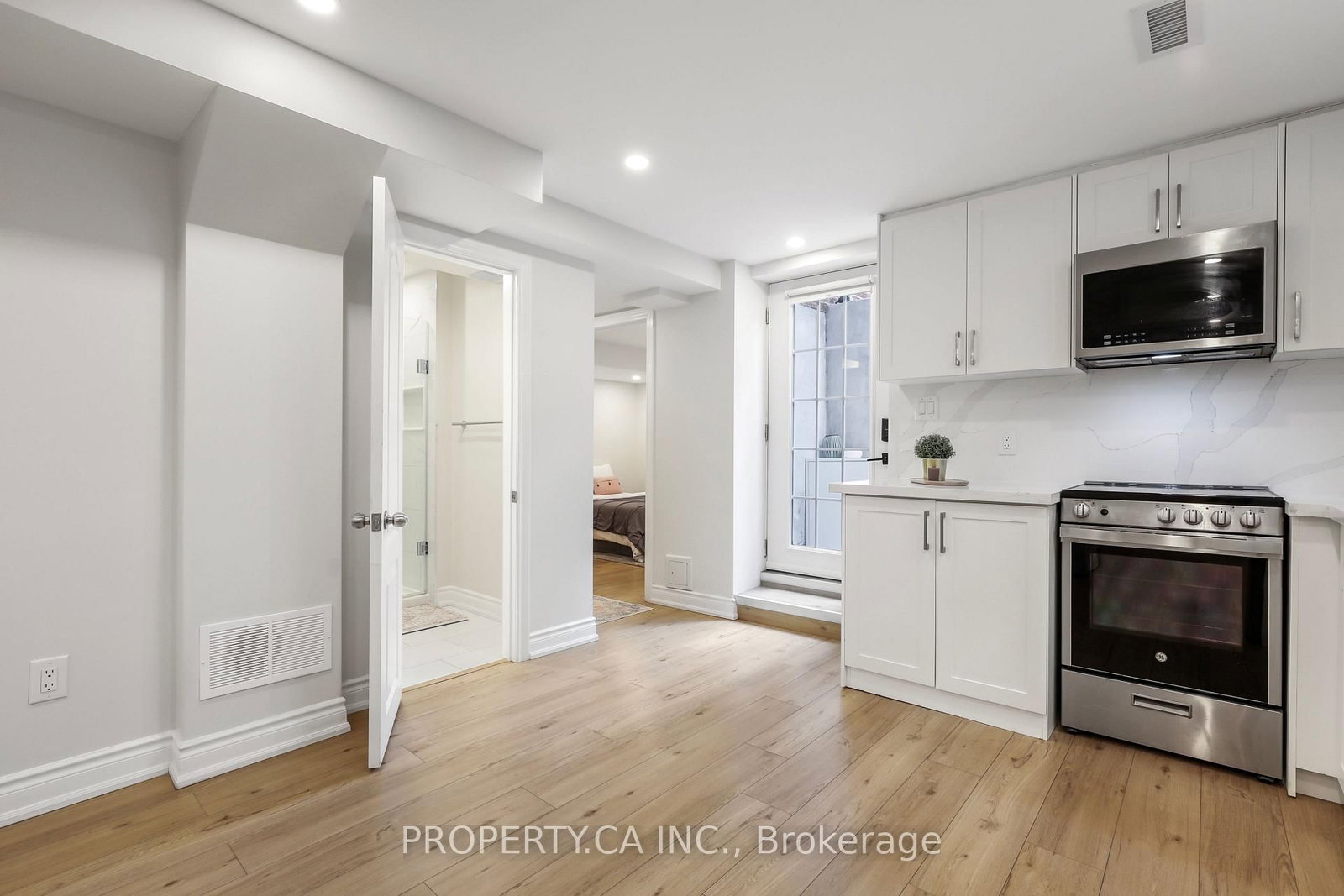Lower-891 Willowbank Tr, Mississauga — 8