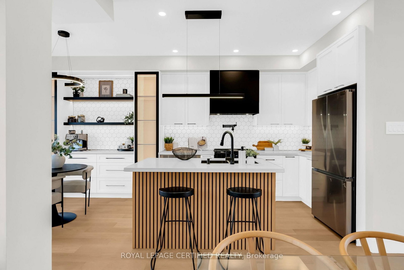 23 Charlie Jordan Rd, Toronto — 10