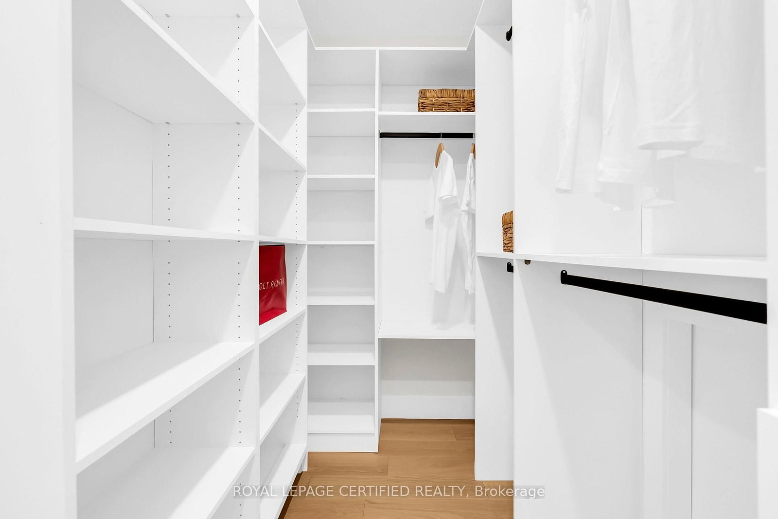 23 Charlie Jordan Rd, Toronto — 34