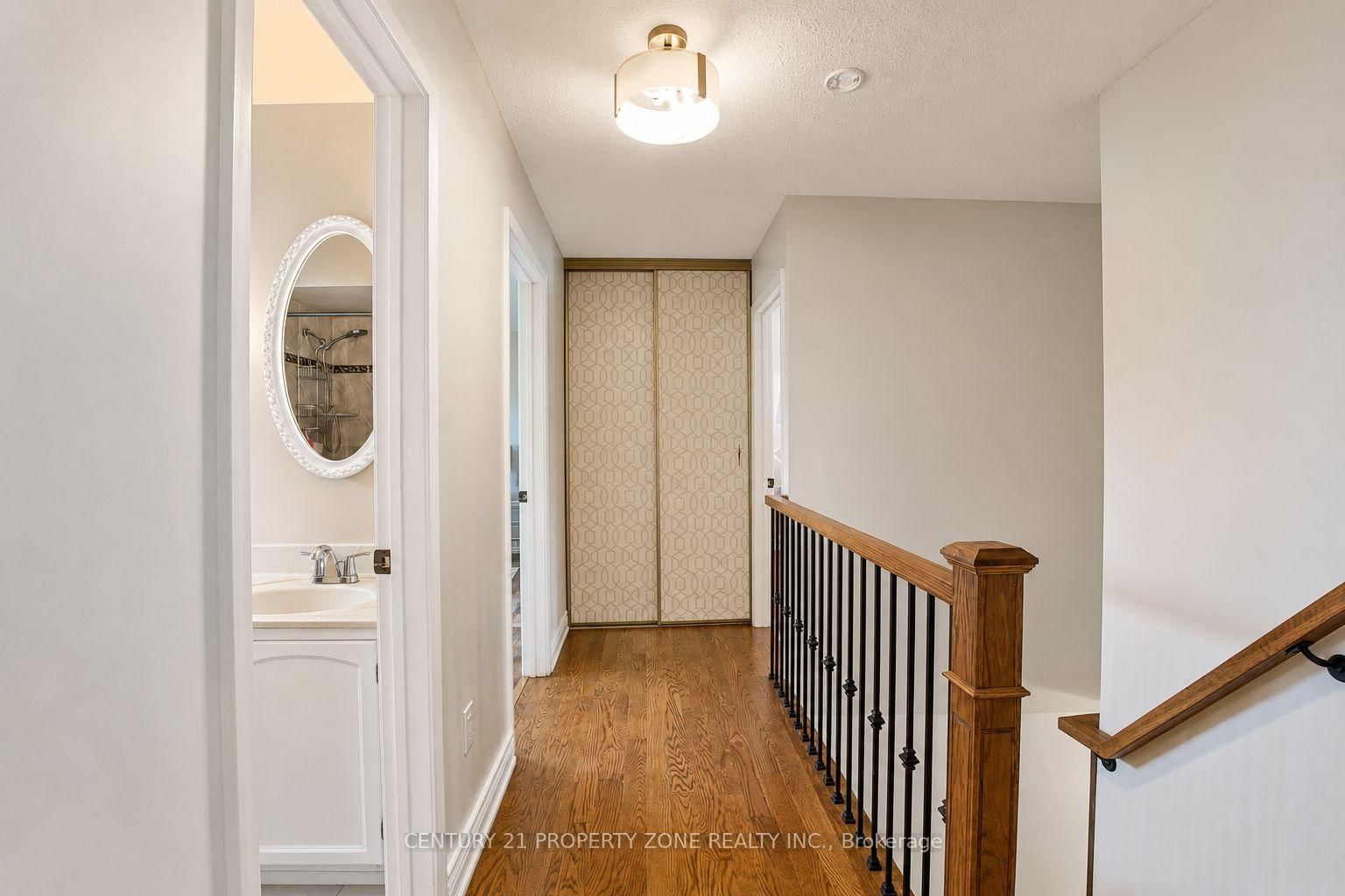 27 Madrid Cres, Brampton — 23
