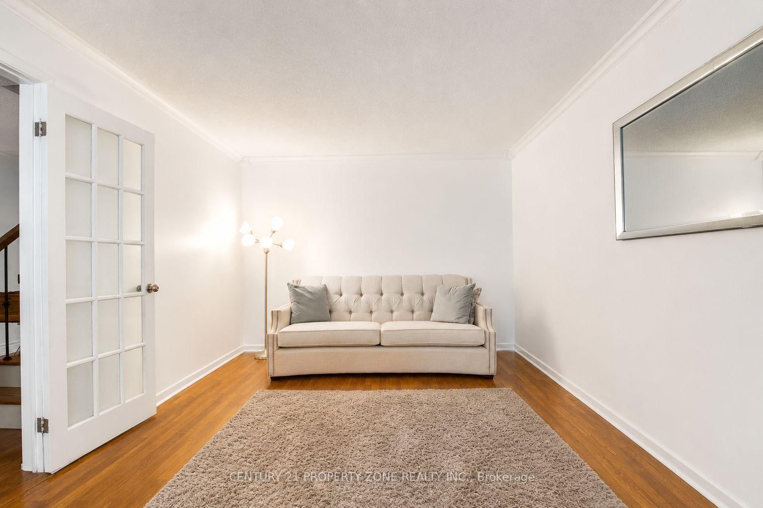 27 Madrid Cres, Brampton — 6