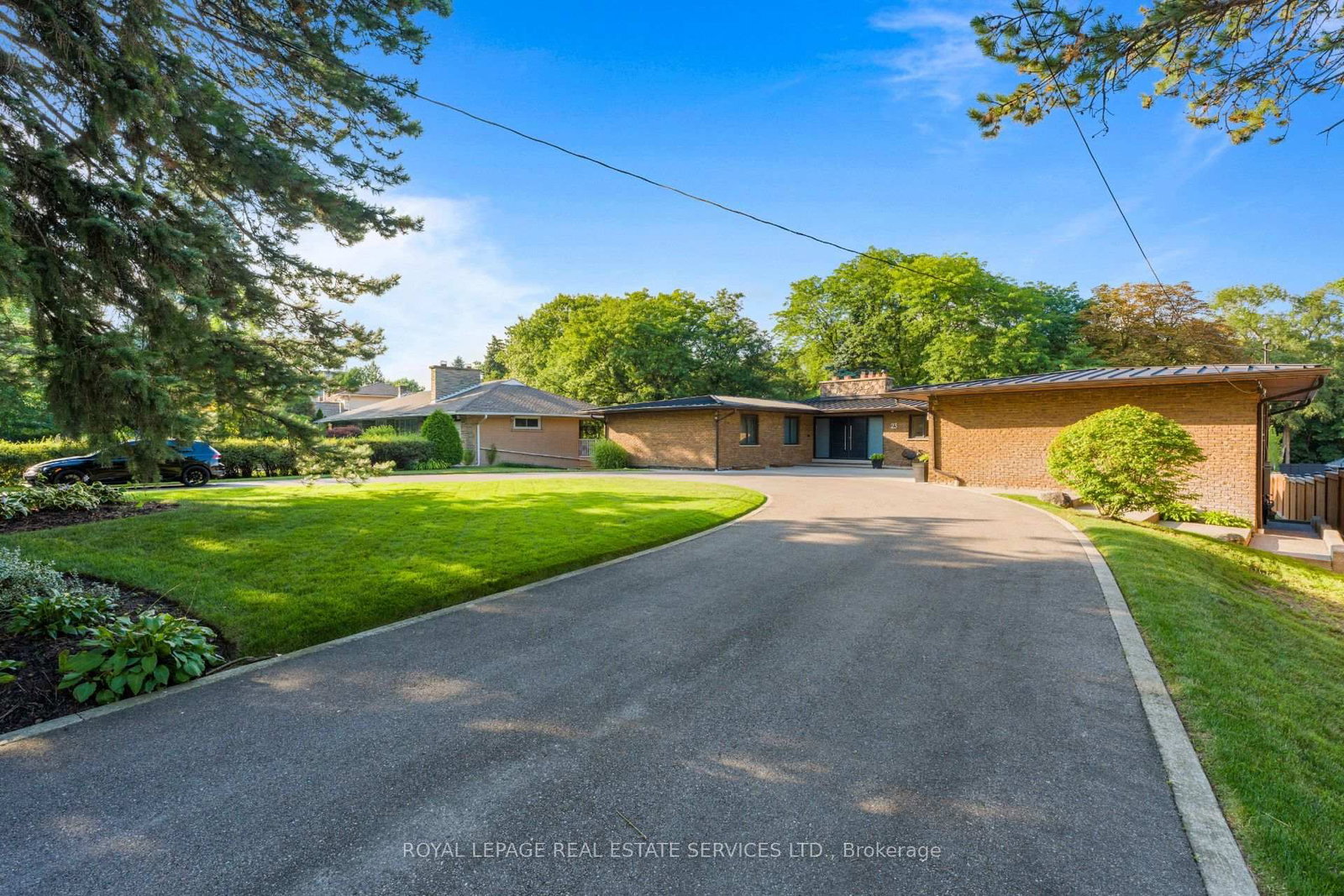 23 Lorraine Gdns, Toronto — 2