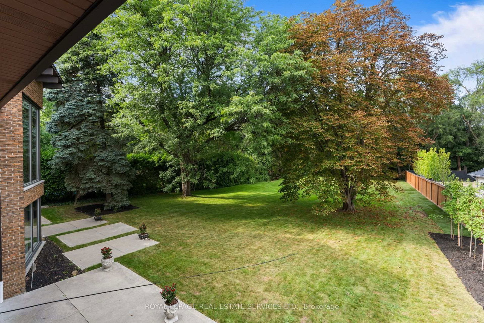 23 Lorraine Gdns, Toronto — 20