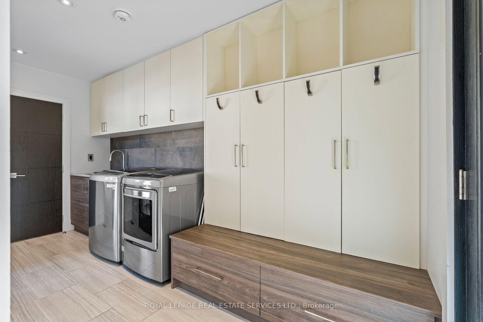 23 Lorraine Gdns, Toronto — 30