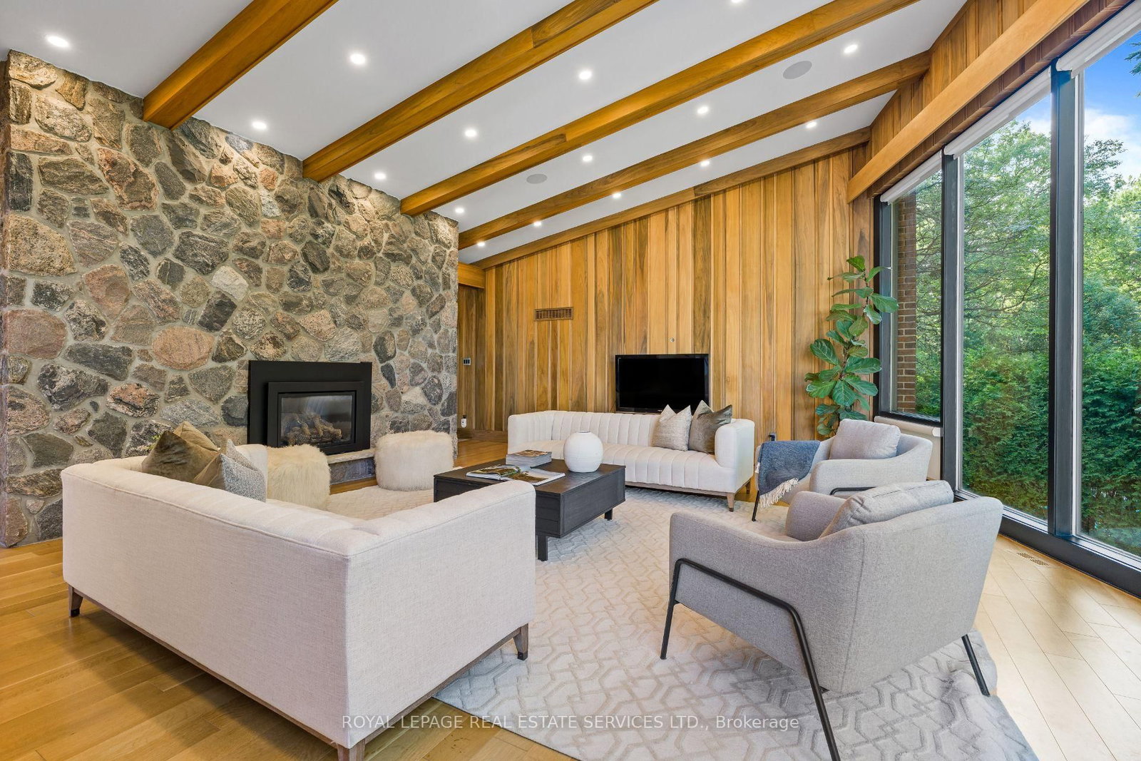 23 Lorraine Gdns, Toronto — 7