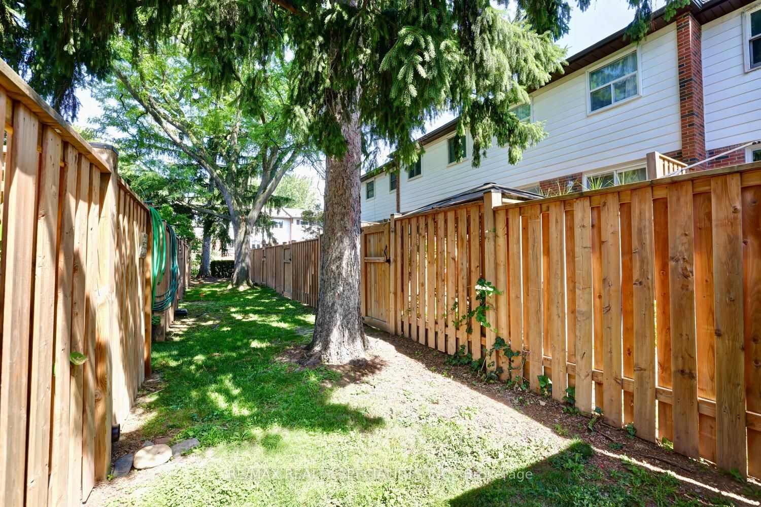 30-2445 Homelands Dr, Mississauga — 31