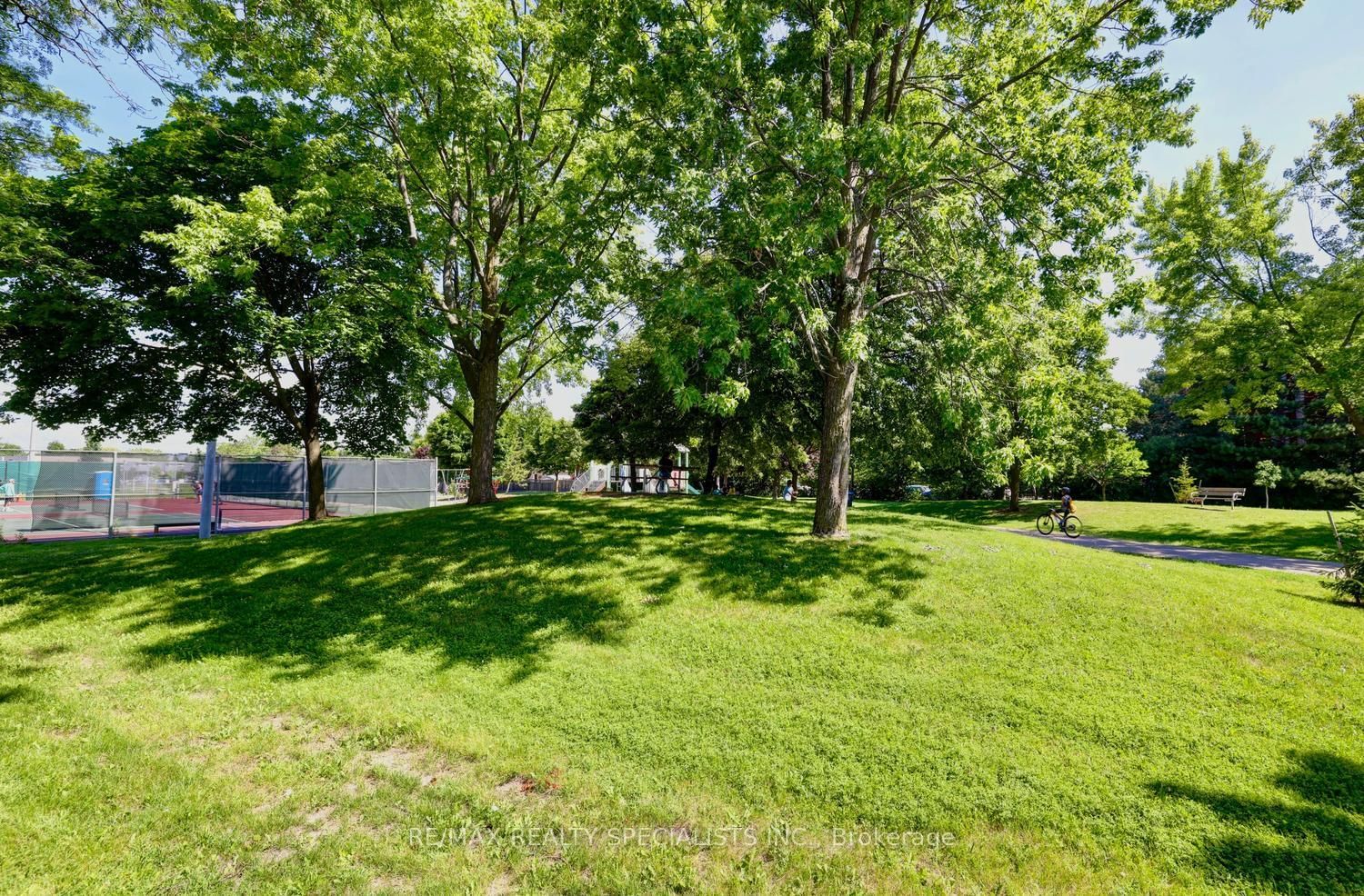 30-2445 Homelands Dr, Mississauga — 36