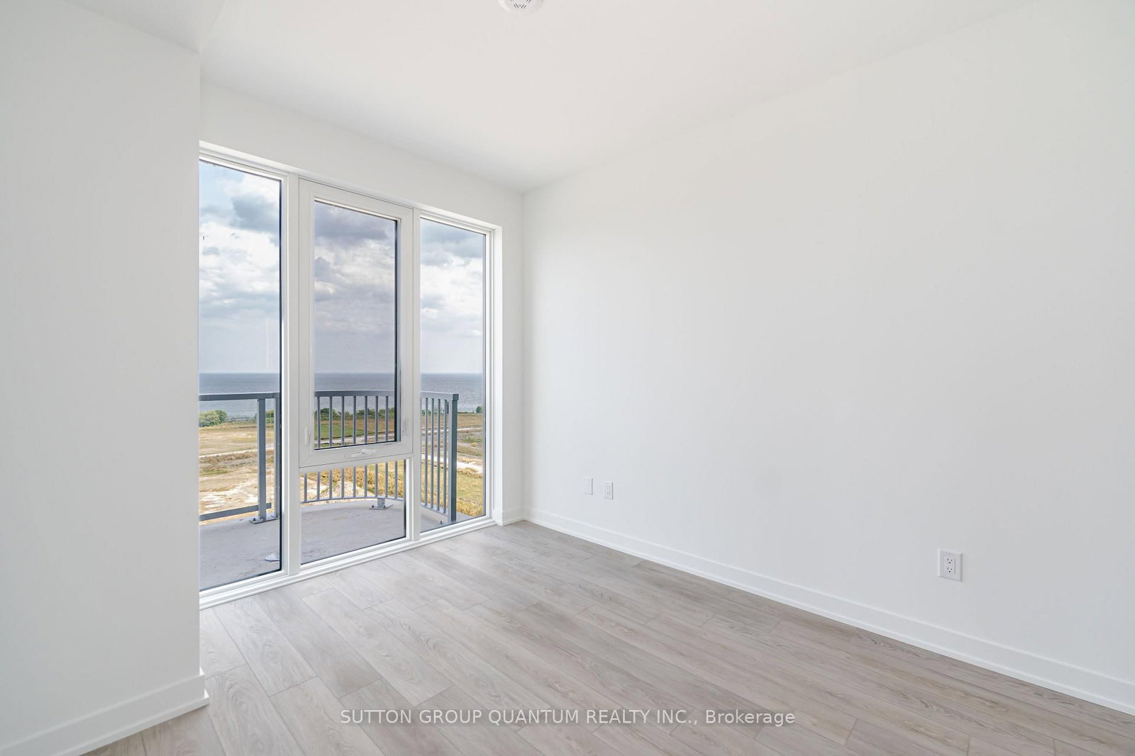 1305-220 Missinnihe Way, Mississauga — 15