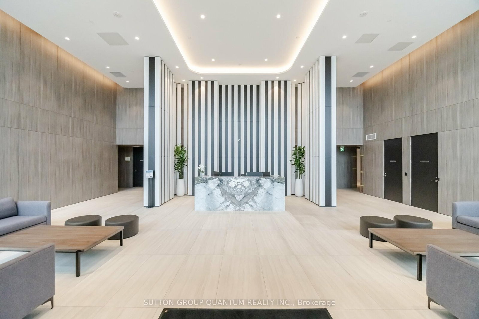 1305-220 Missinnihe Way, Mississauga — 3