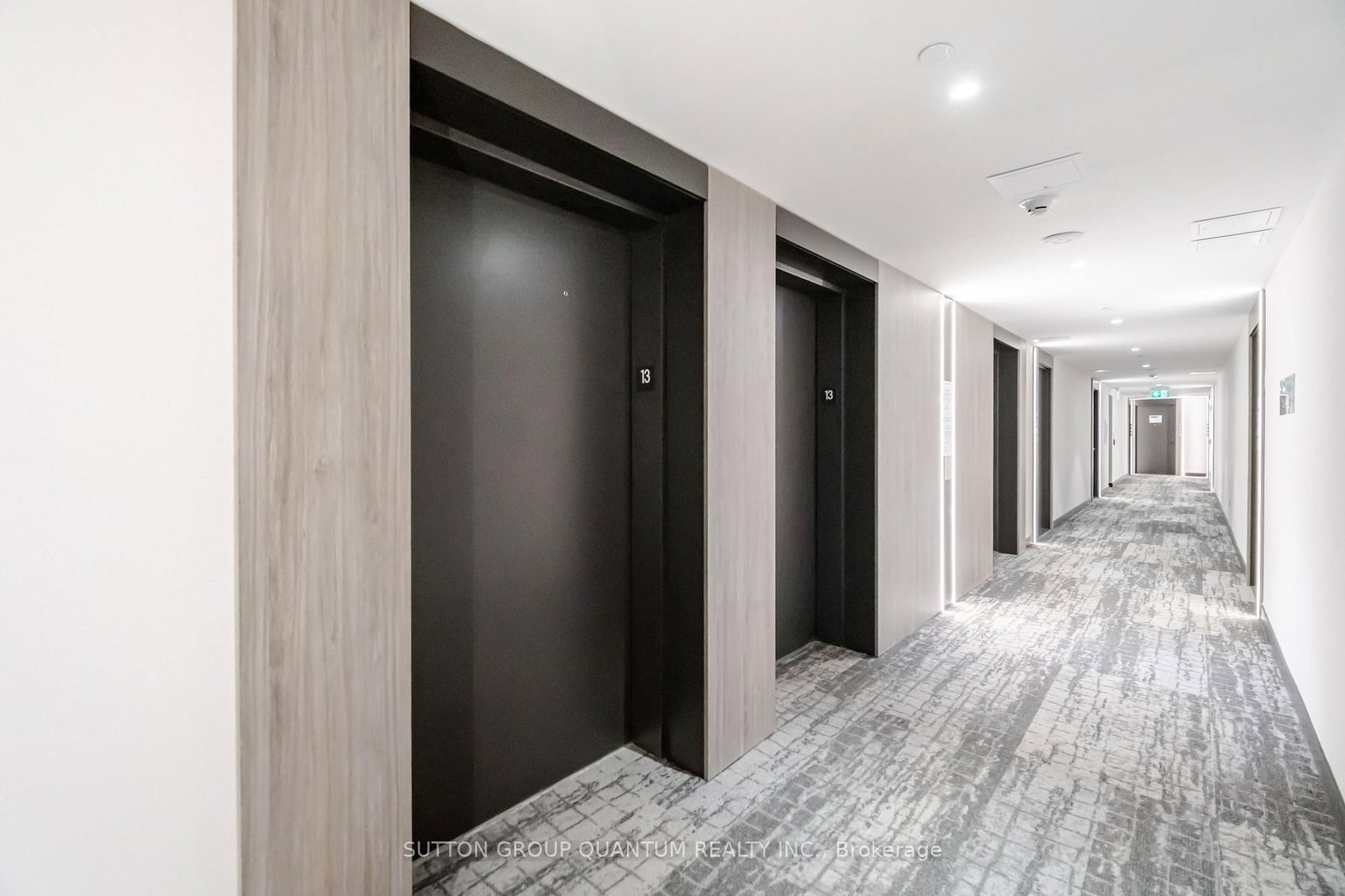 1305-220 Missinnihe Way, Mississauga — 4