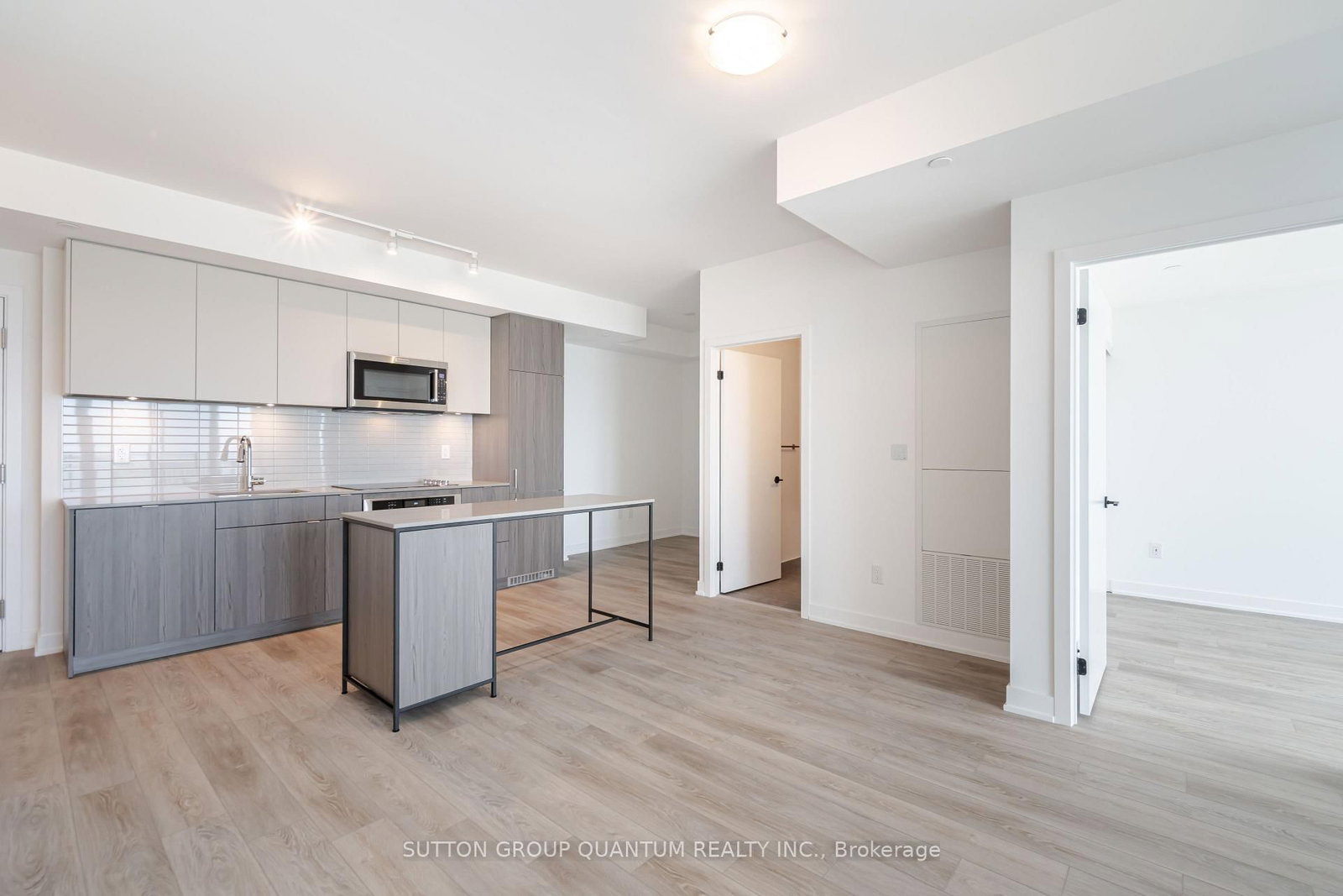 1307-220 Missinnihe Way, Mississauga — 10