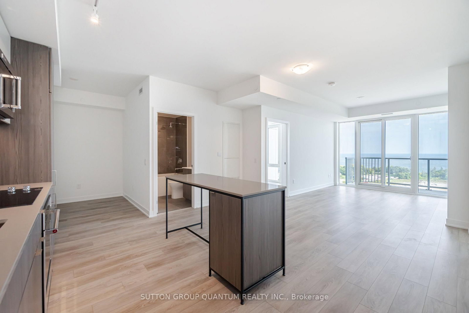 1307-220 Missinnihe Way, Mississauga — 9